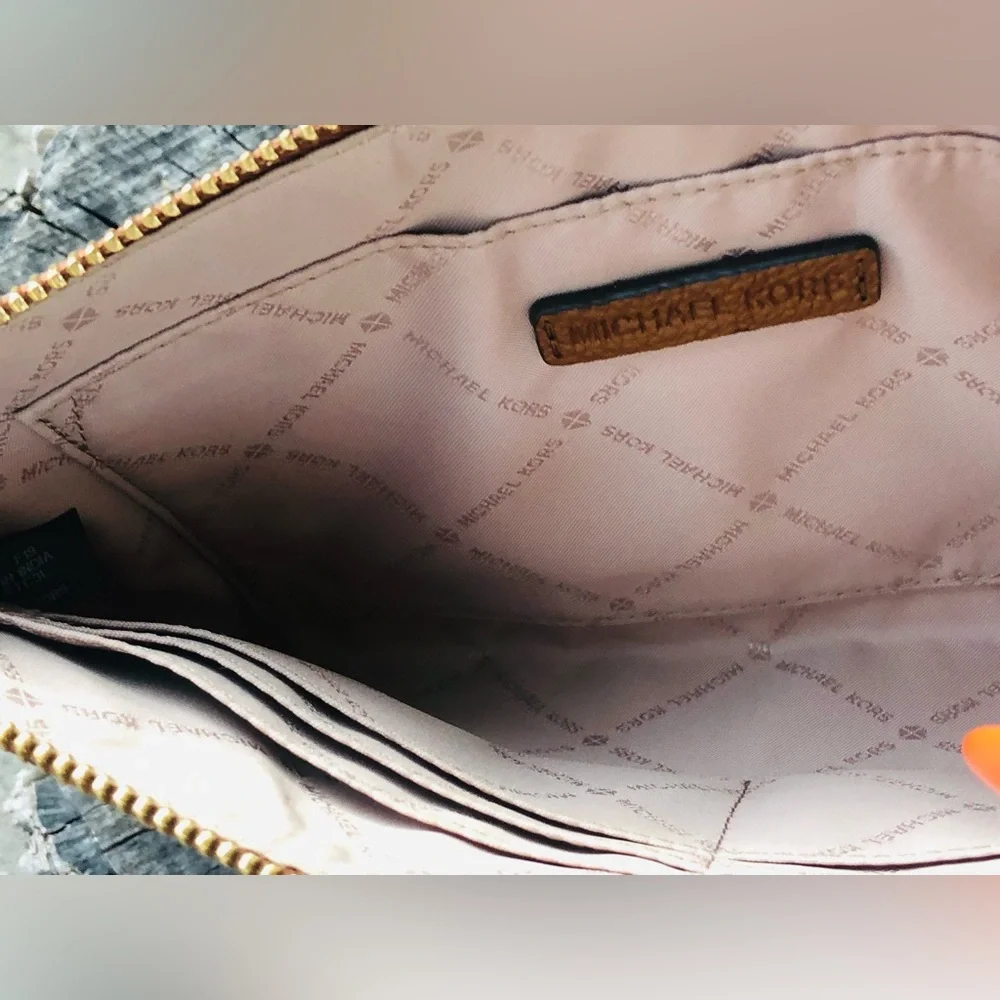 MICHAEL Michael Kors smooth pebbled